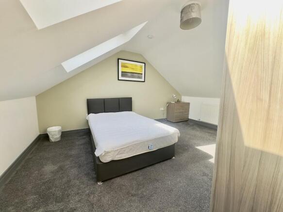 5 bed House of Multiple Occupation for sale Image 11