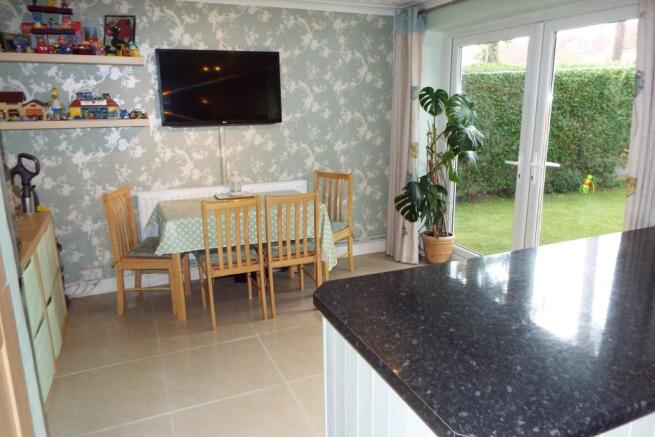 Kitchen/breakfast ro