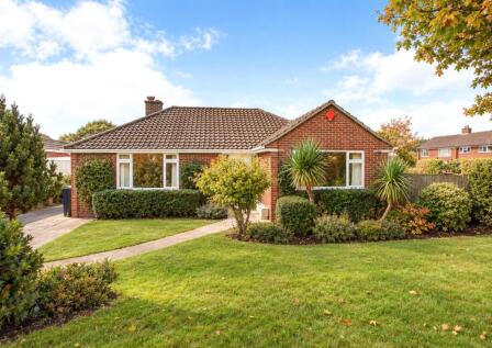 Southlands, Pennington, Lymington, Hampshire, SO41