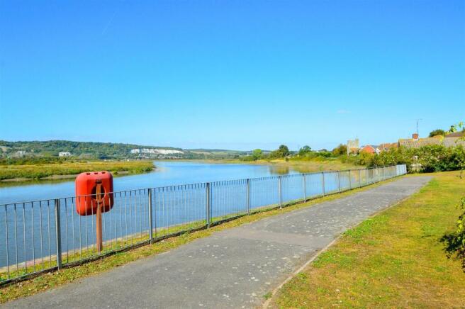 ## Riverside Walks.jpg