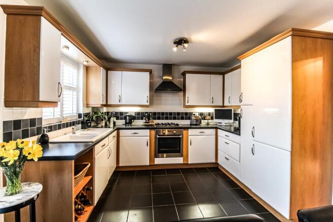Kitchen 1