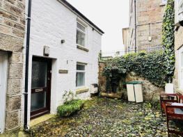 3, Orchard Place, Newlyn TR18 5BG