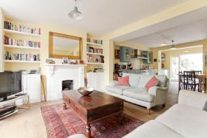 64, Westbourne Road, London N7 8AB