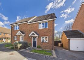 16, Shelduck Close, Allhallows, Rochester ME3 9EJ