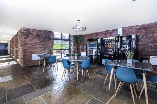 1 bed Apartment to rent Image 9