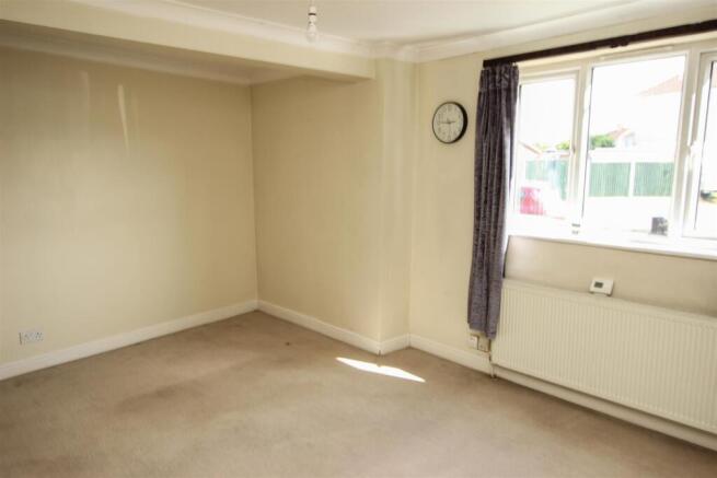 3 bed Terraced for sale Image 8