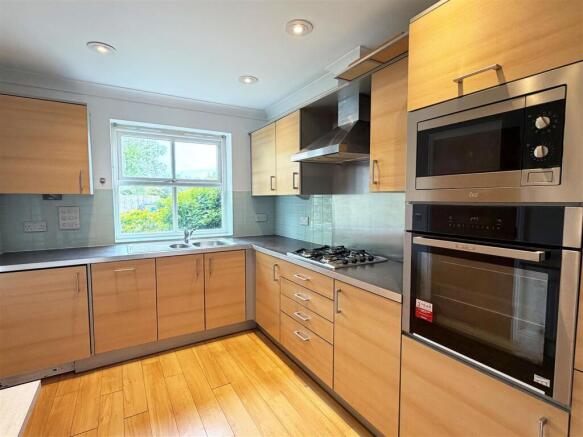 VM Kitchen.jpg