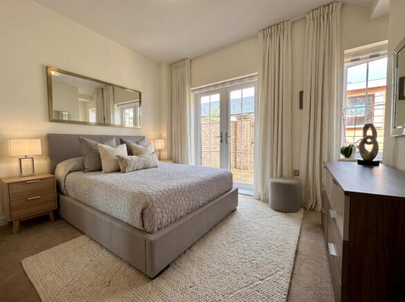 Bedroom 3/ Study