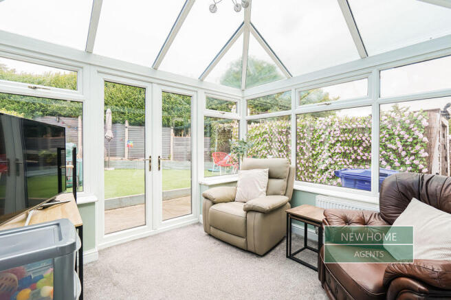 3 bed Semi-Detached for sale Image 11