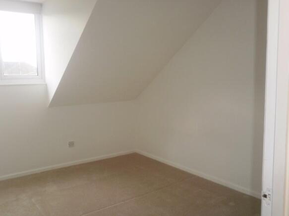 Bedroom aspect 1
