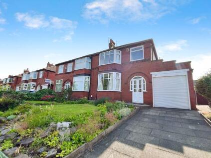 Crompton Way, Tonge Moor