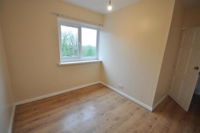 2 bed Apartment to rent Image 6