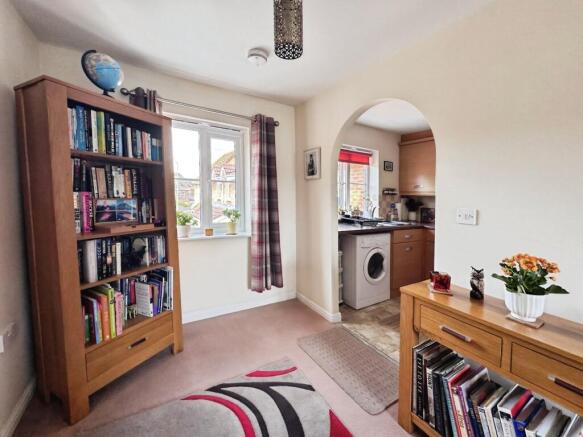 1 bed Apartment for sale Image 6