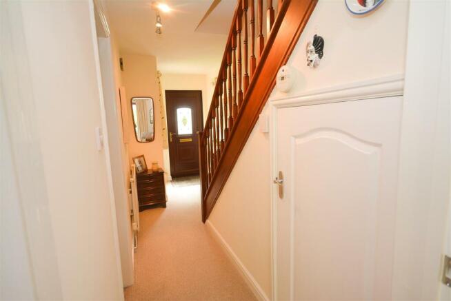 Hallway.jpg