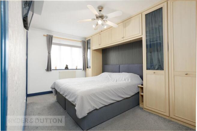 3 bed Detached for sale Image 11