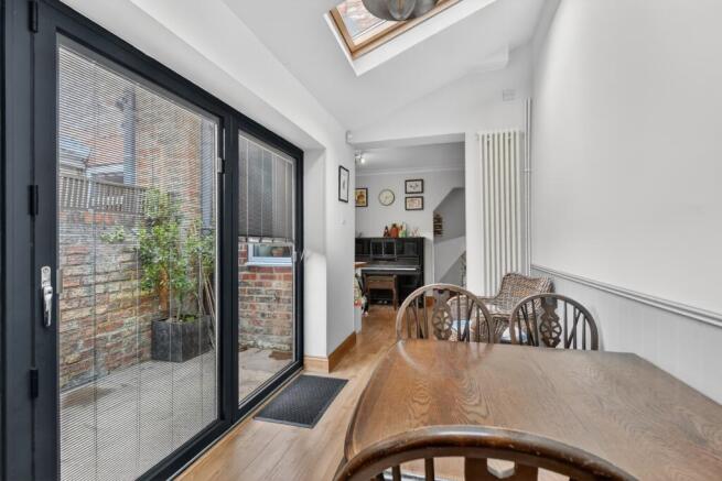 3 bed Terraced for sale Image 4