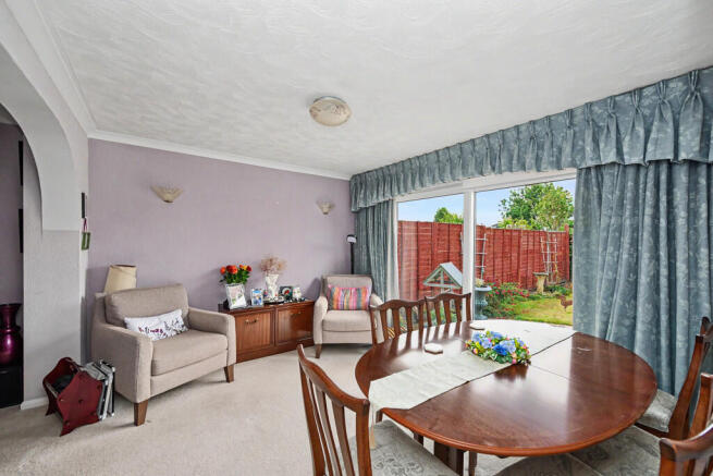 Beswick Gardens, Rugby photo 3