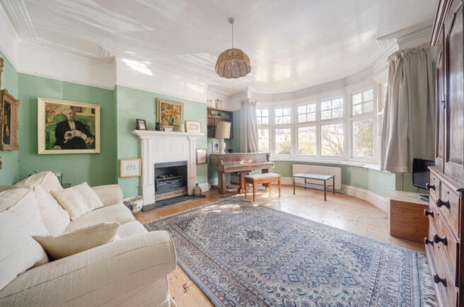 1419120-1-69a88d6...