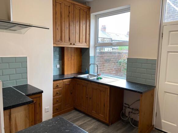 1 bed Flat to rent Image 4