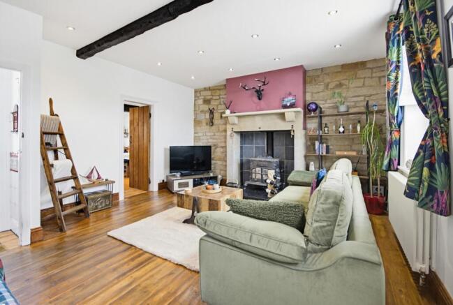 2 bed Cottage for sale Image 8