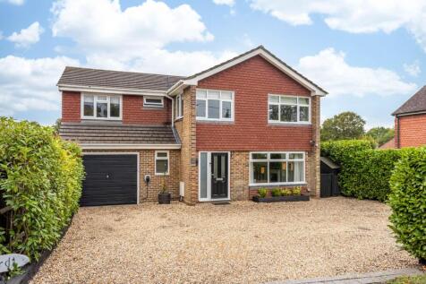 Borers Arms Road, Copthorne, RH10