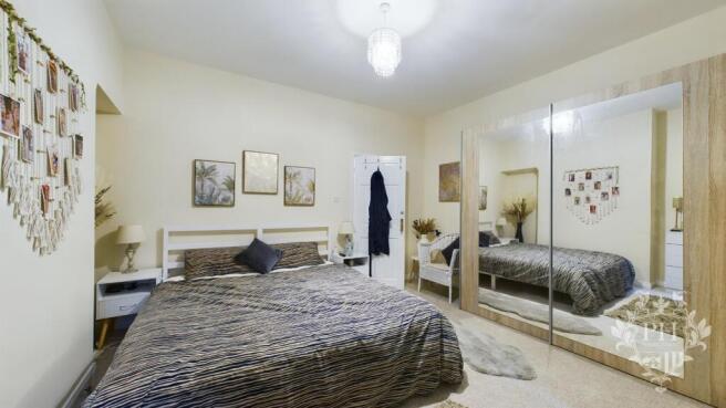 3 bed Terraced for sale Image 7