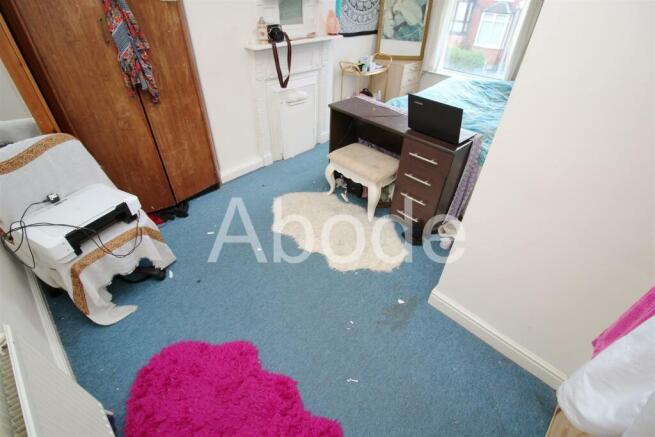 3 bed House to rent Image 11