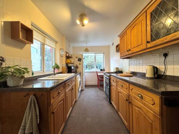 Kitchen/Breakfast Room