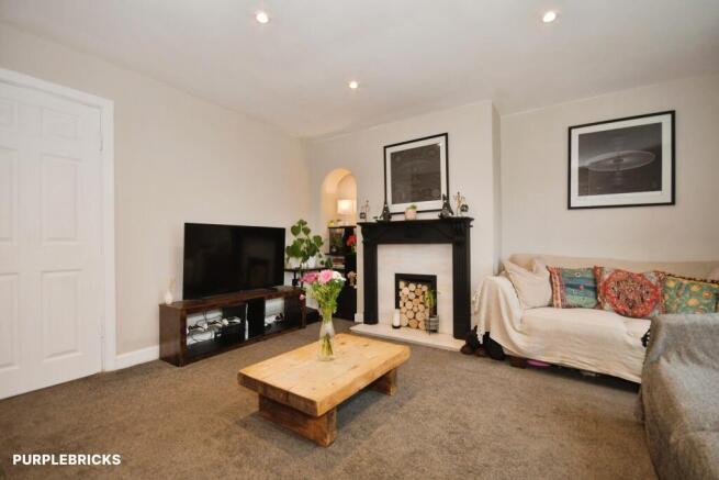 2 bed Semi-Detached for sale Image 6