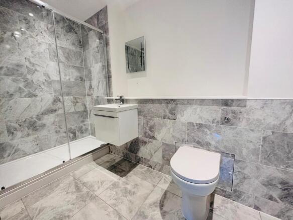 En-suite Bathroom
