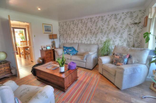 Golden Hind Drive, Stourport, DY13 photo 4