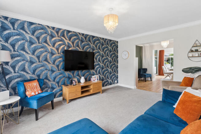 Lounge / Dining Room