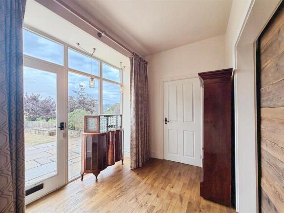 3 bed Barn Conversion for sale Image 11