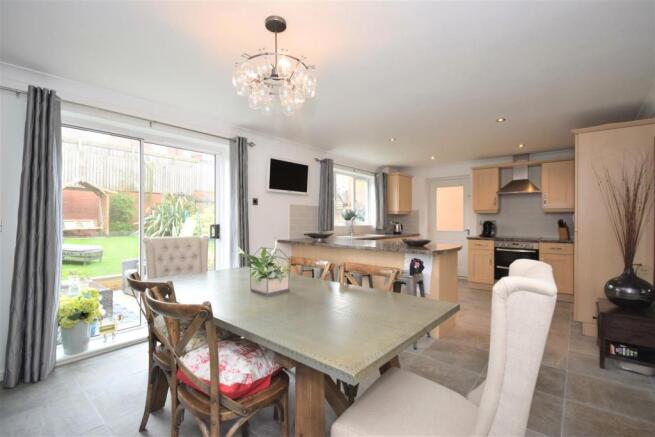 Dining Kitchen