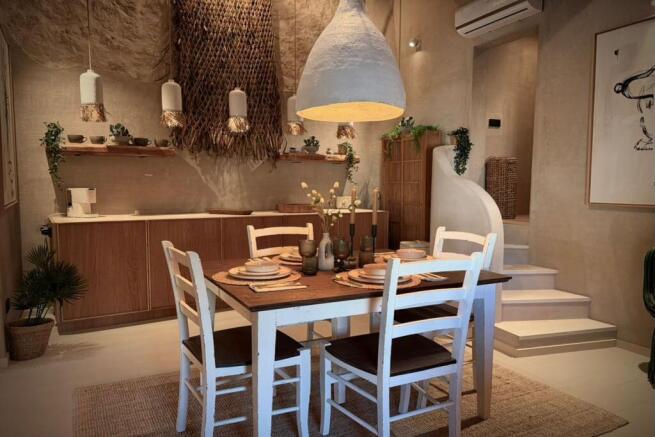 Authentic, renovated apartment in Llucmajor