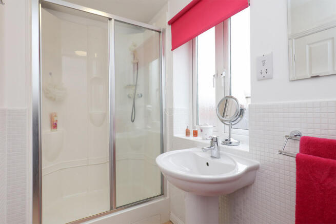 En Suite - Bedroo...