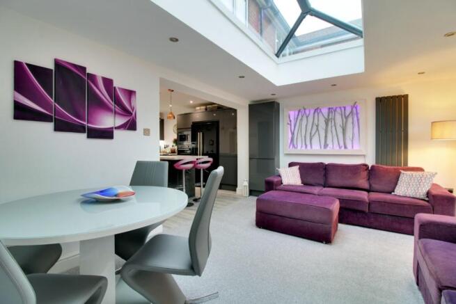 Open Plan Kitchen-Re