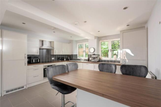 Kitchen/Breakfast