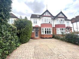 12, Barrow Point Avenue, Pinner HA5 3HF