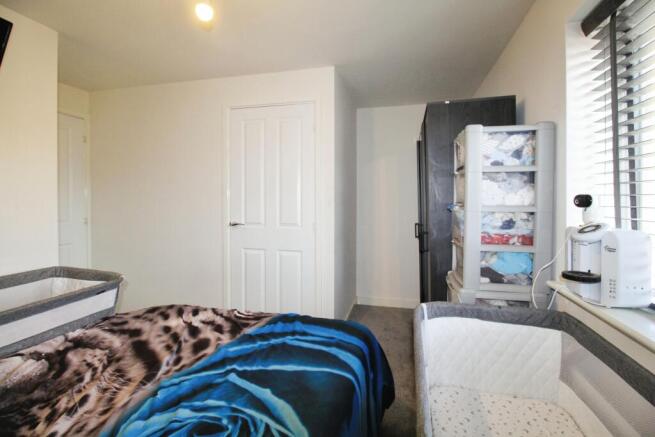 2 bed Apartment for sale Image 10