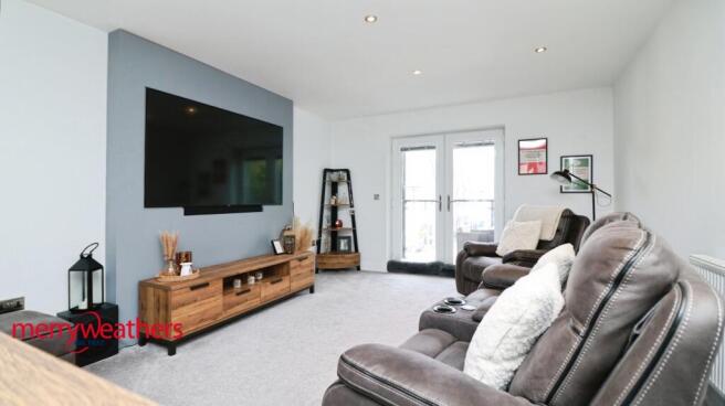 2 bed Apartment for sale Image 7