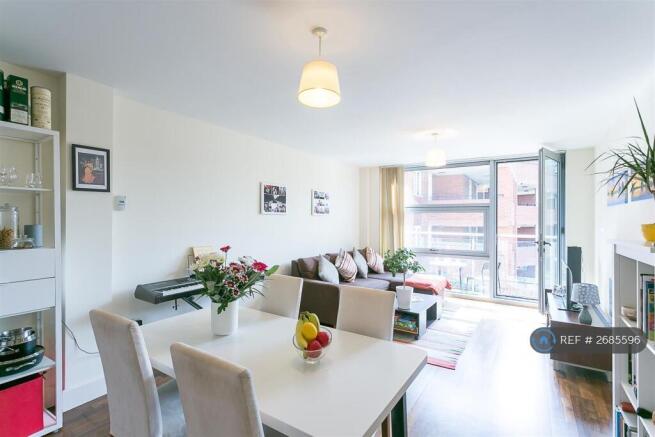 Spacious Open-Plan Living & Dining Area