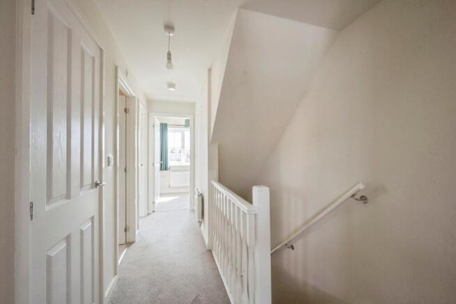 3 bed Semi-Detached for sale Image 6