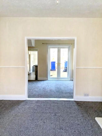 4 bed Terraced for sale Image 4
