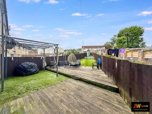 REAR GARDEN (20)