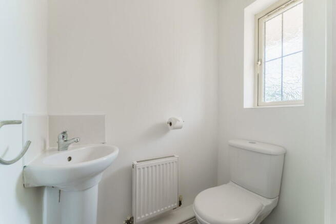 2 bed Terraced for sale Image 6