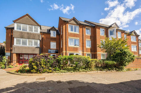 Carrington Way, Wincanton, BA9