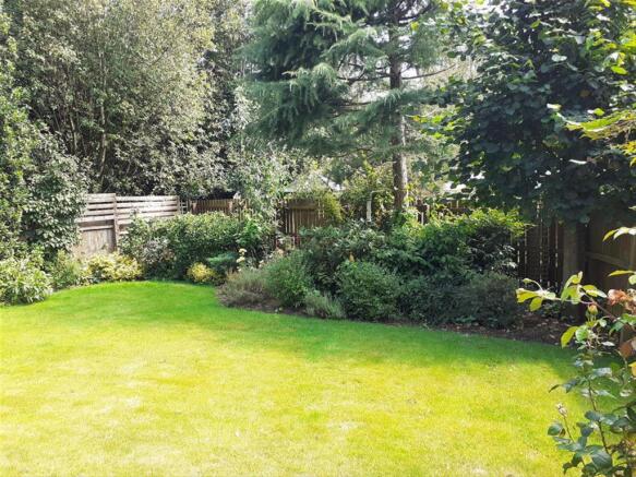 Rear Garden1