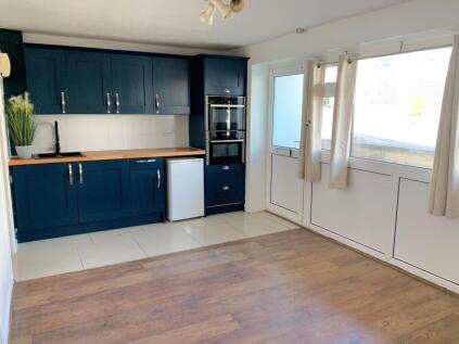Hillview, South Road, Brean