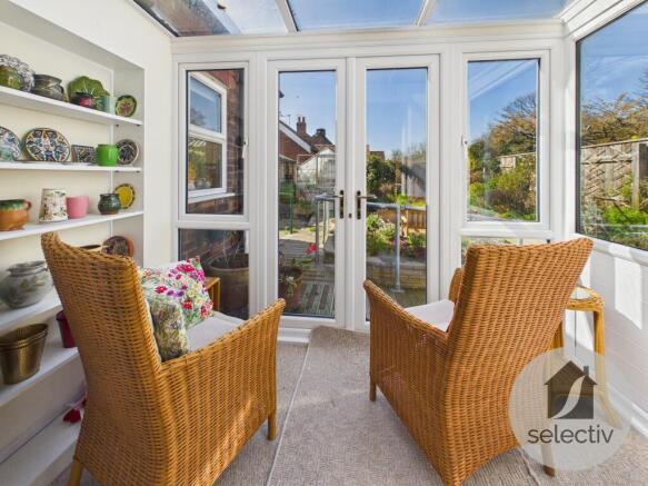 4 bed Semi-Detached for sale Image 8